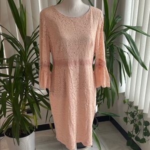 NWT TOMMY HILFIGER Elegant Lace PEACH COLOR Bellsleeves, Dress Size 10